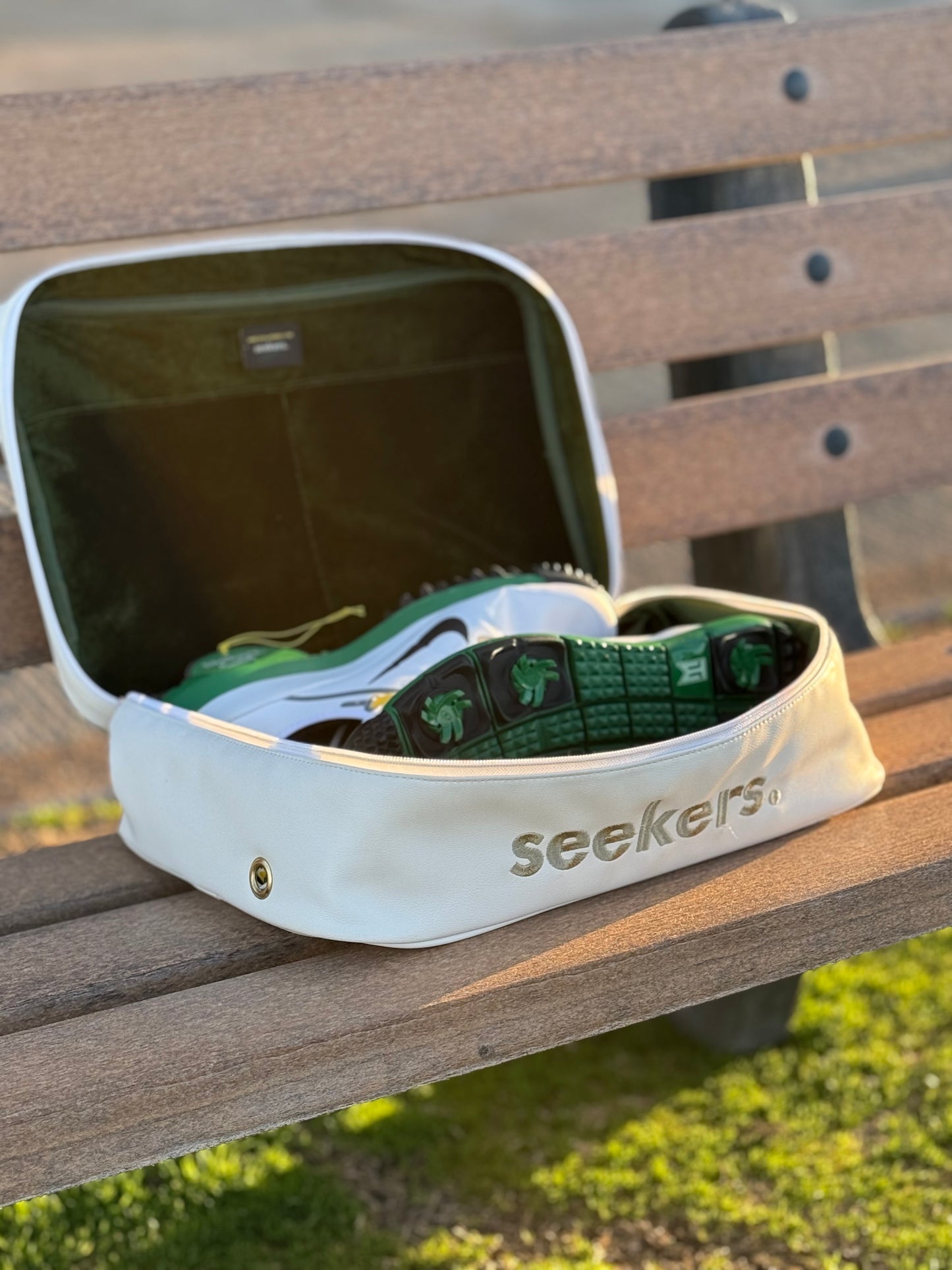 Seekers Essentials Golf Shoe Bag White